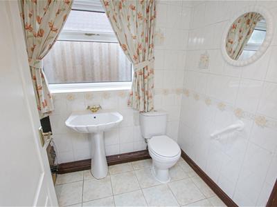 HOUSE BATHROOM